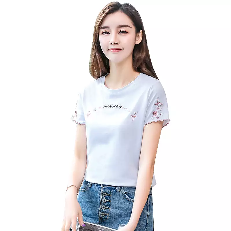 Embroidered short-sleeved t-shirt for women