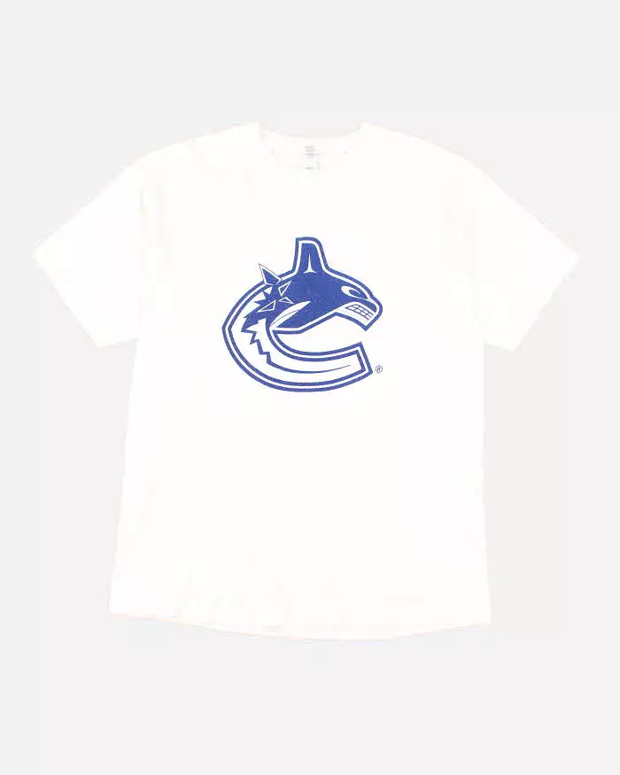 Men's Vintage Vancouver Canucks T shirt - L